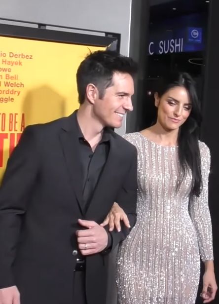 Aislinn Derbez