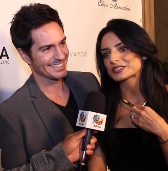 Aislinn Derbez