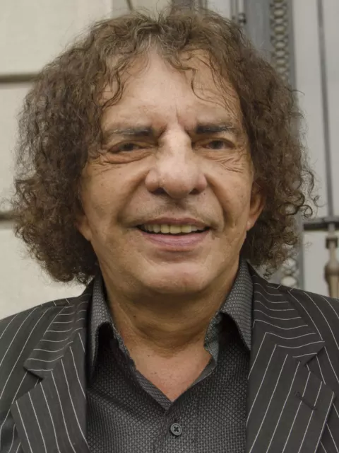 Alejandro Dolina