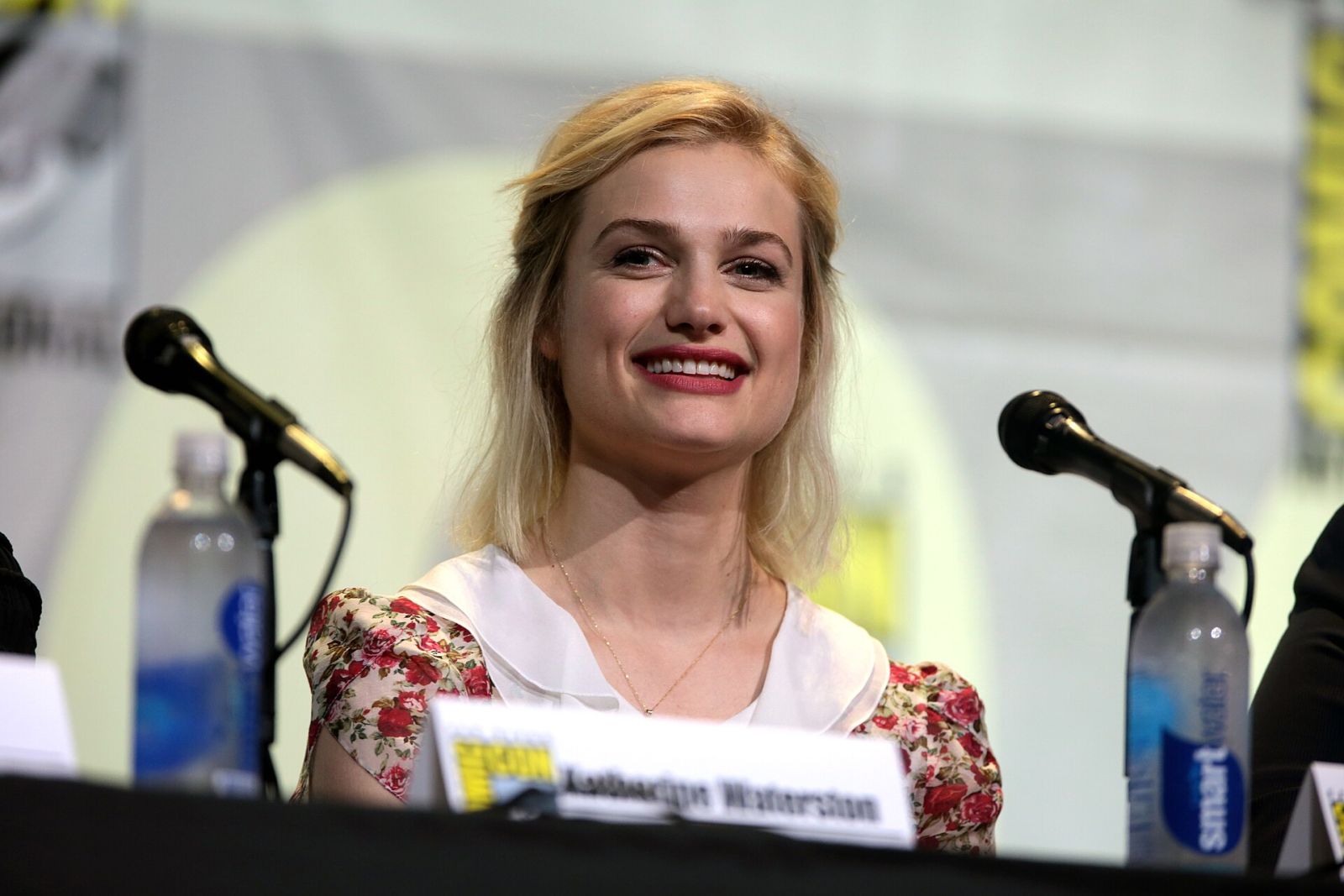 Alison Sudol