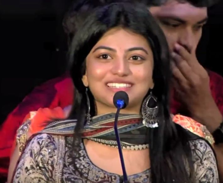 Anandhi