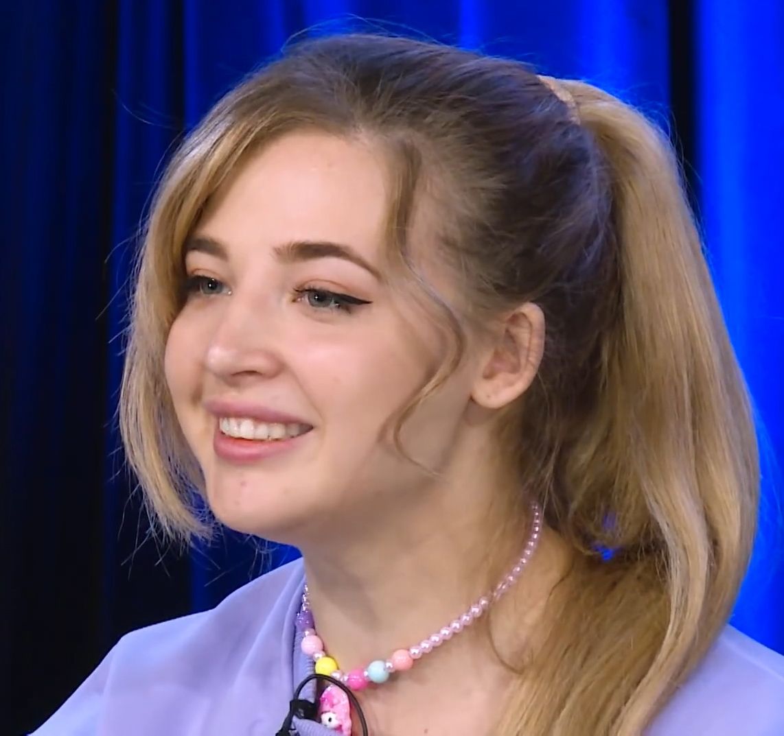 Anya Pokrov