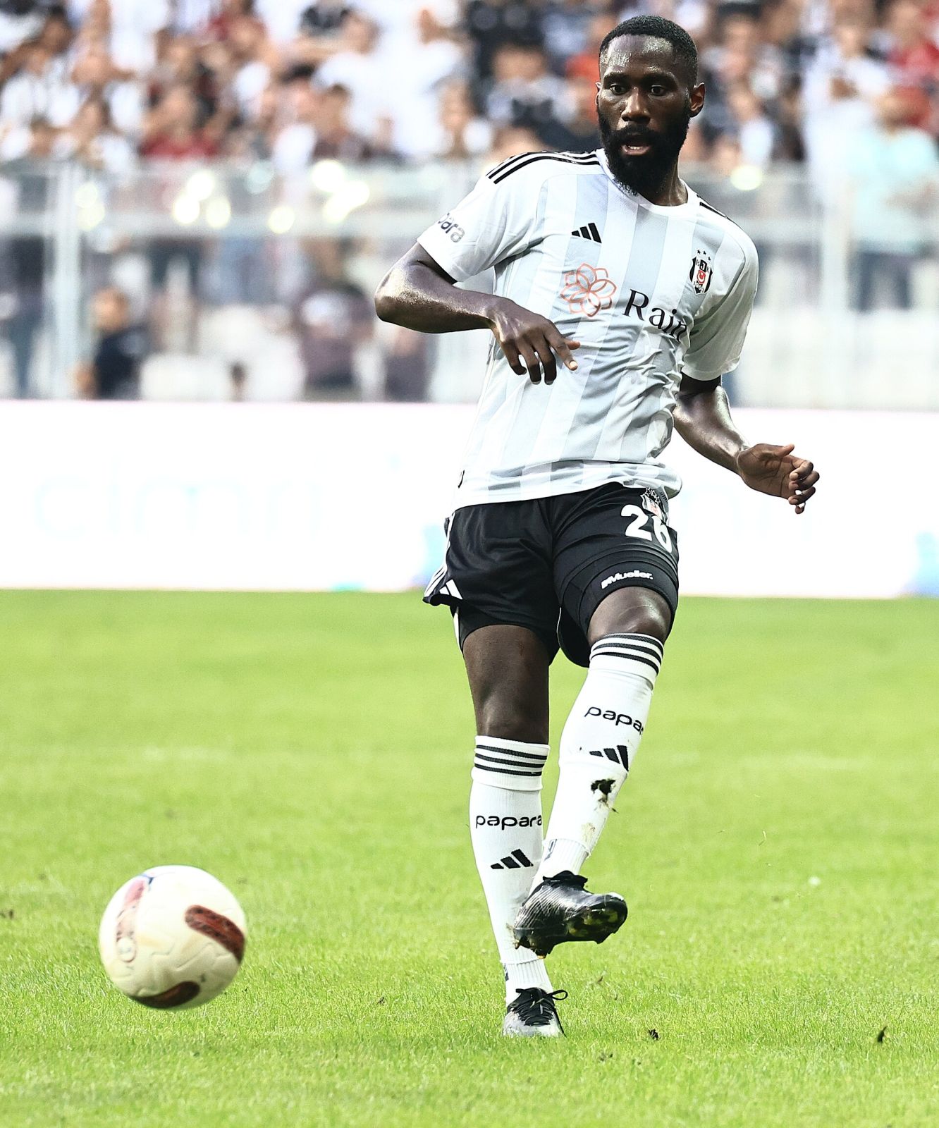 Arthur Masuaku