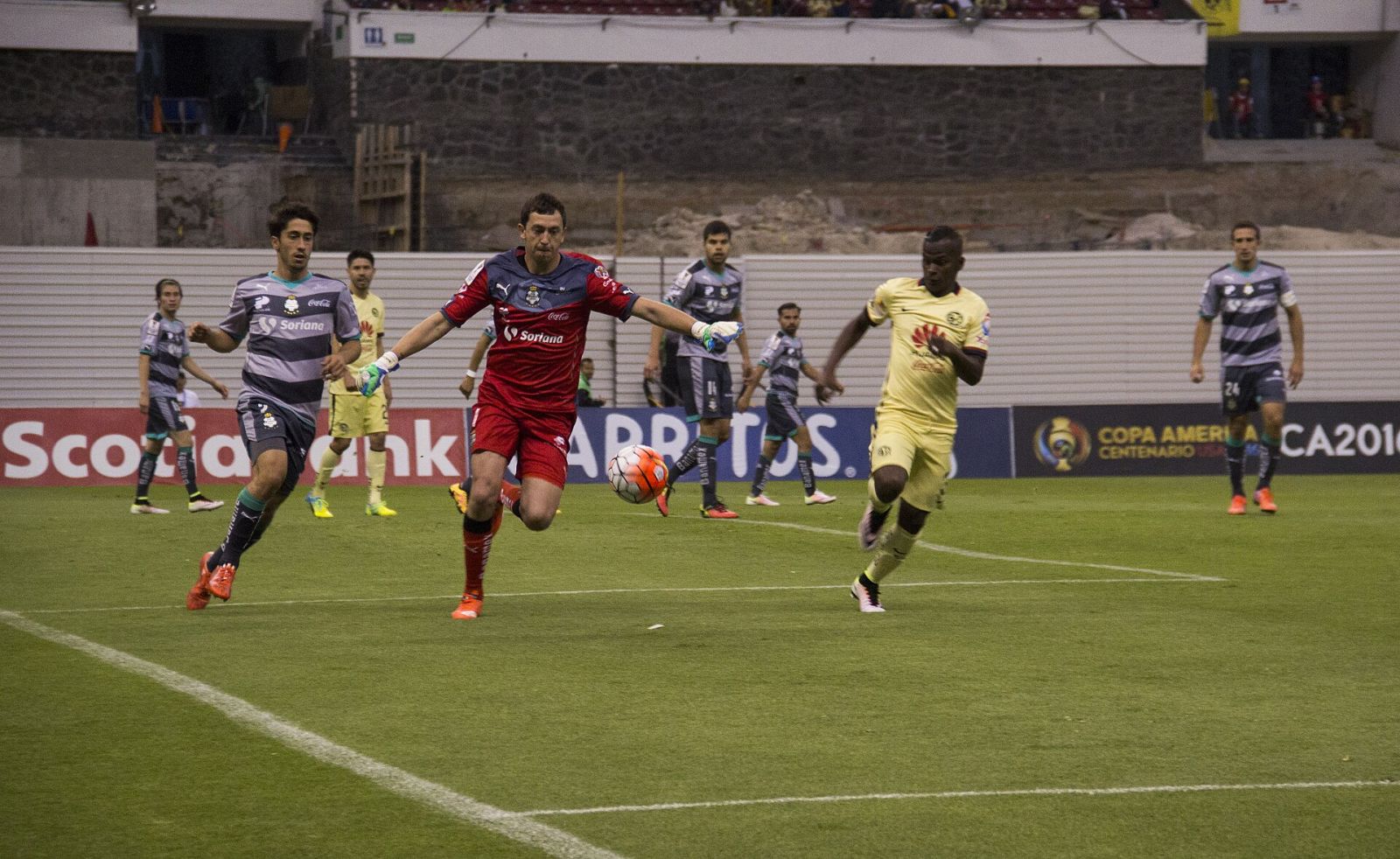 Darwin Quintero