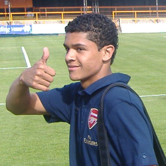Denílson Pereira Neves