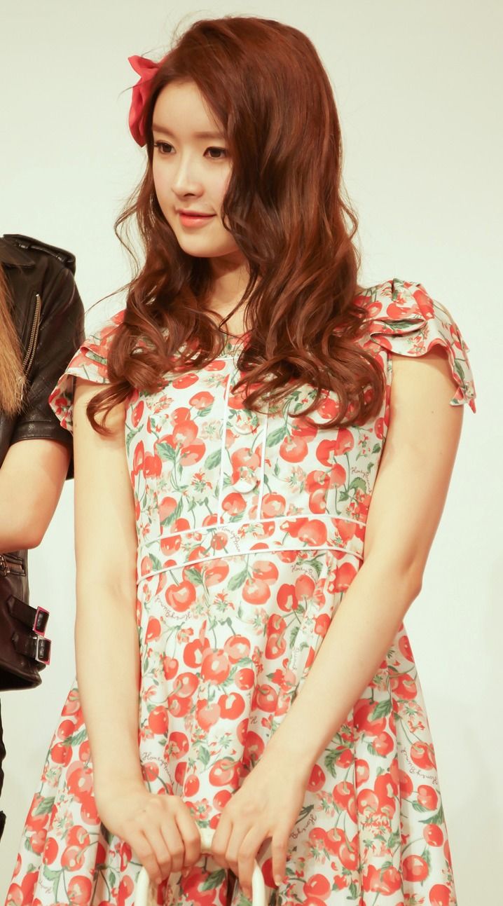 E-Young