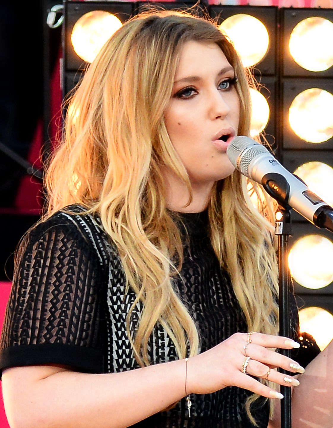 Ella Henderson