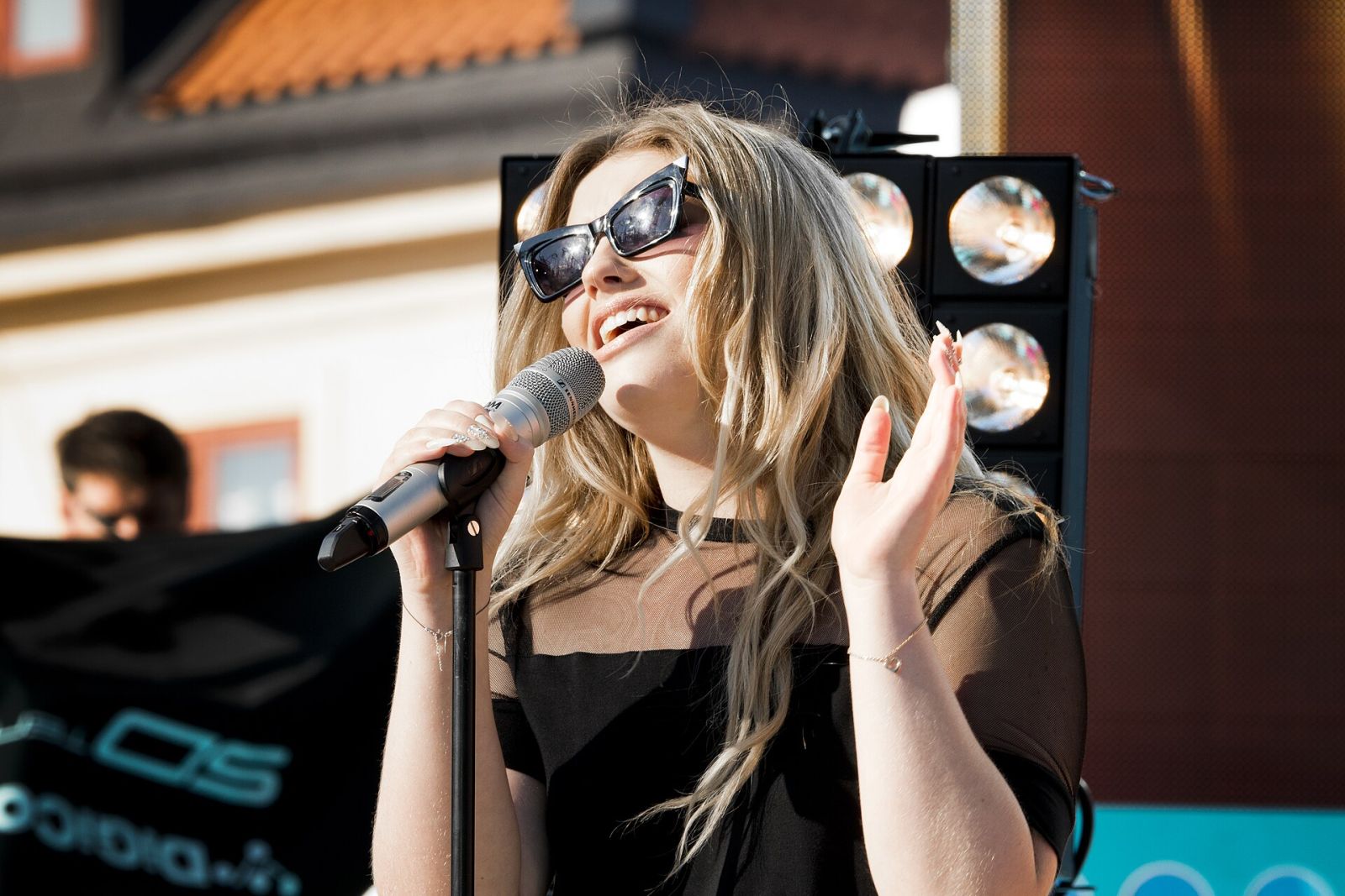 Ella Henderson