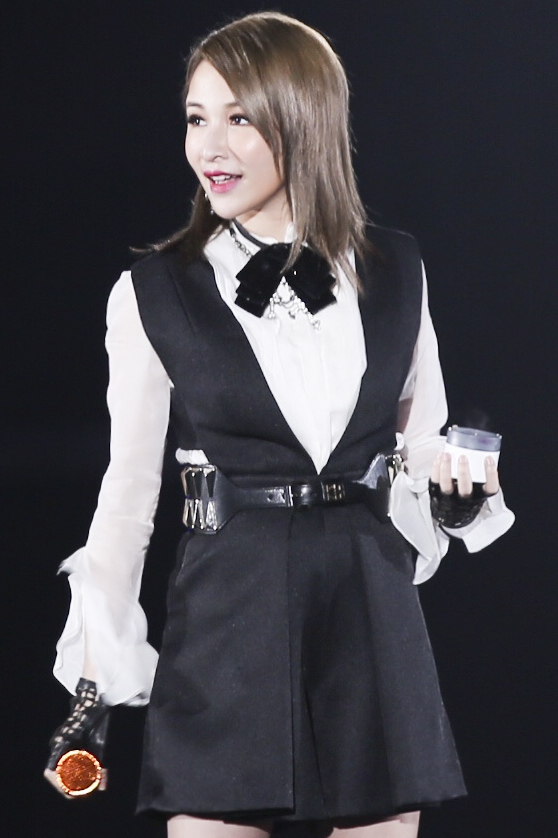 Elva Hsiao