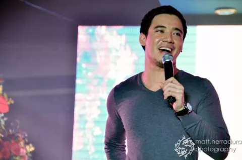 Erik Santos