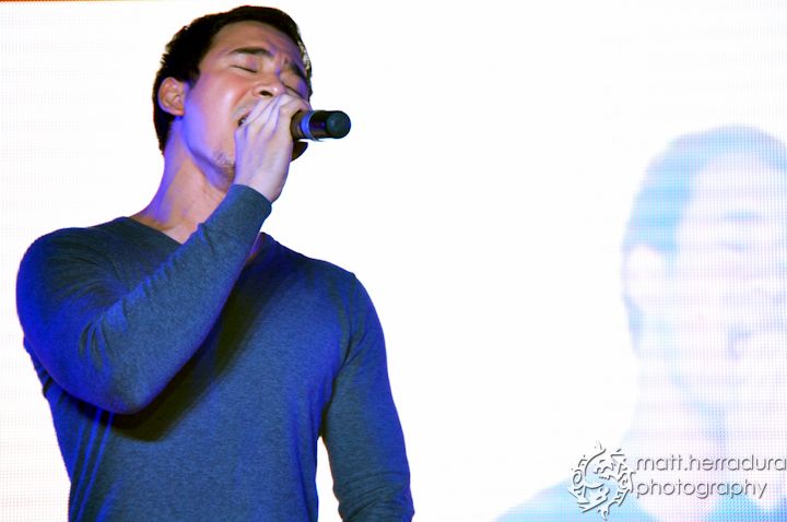 Erik Santos