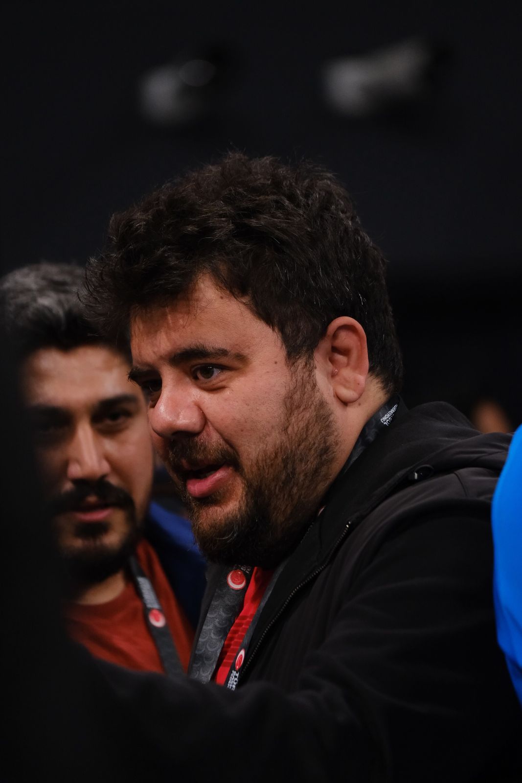 Eser Yenenler