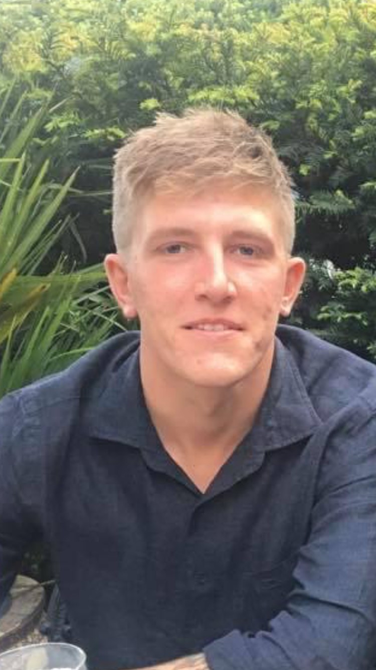 Ewan Mitchell
