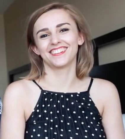 Hannah Witton