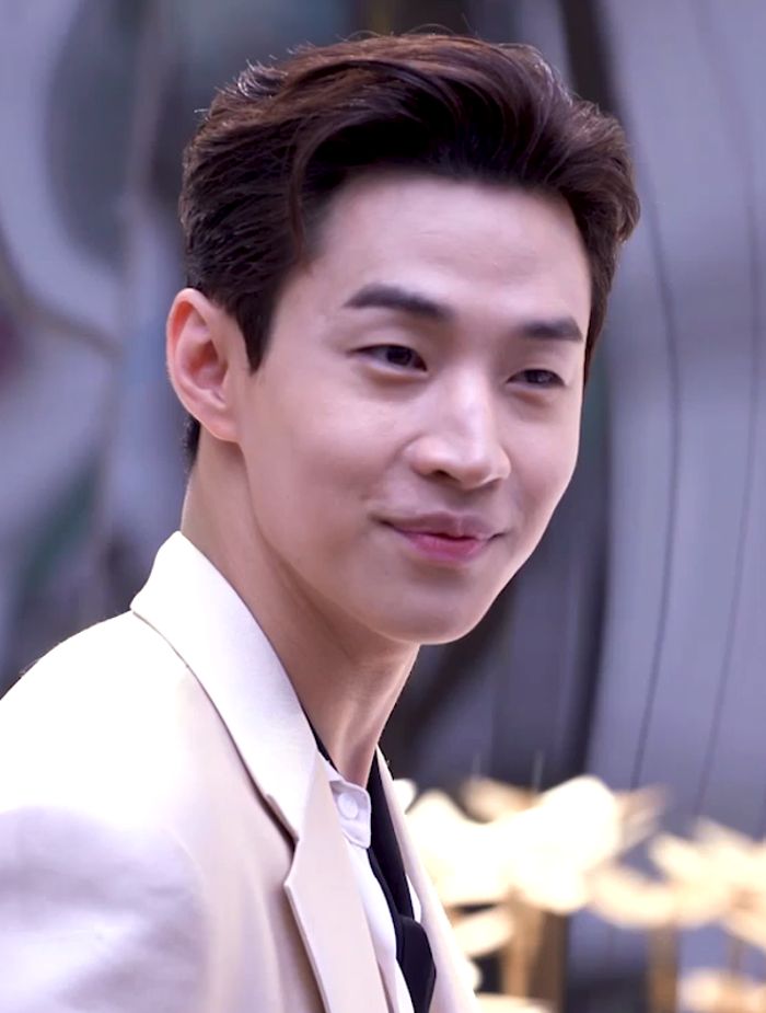 Henry Lau