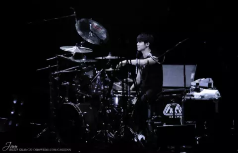 Kang Min-hyuk