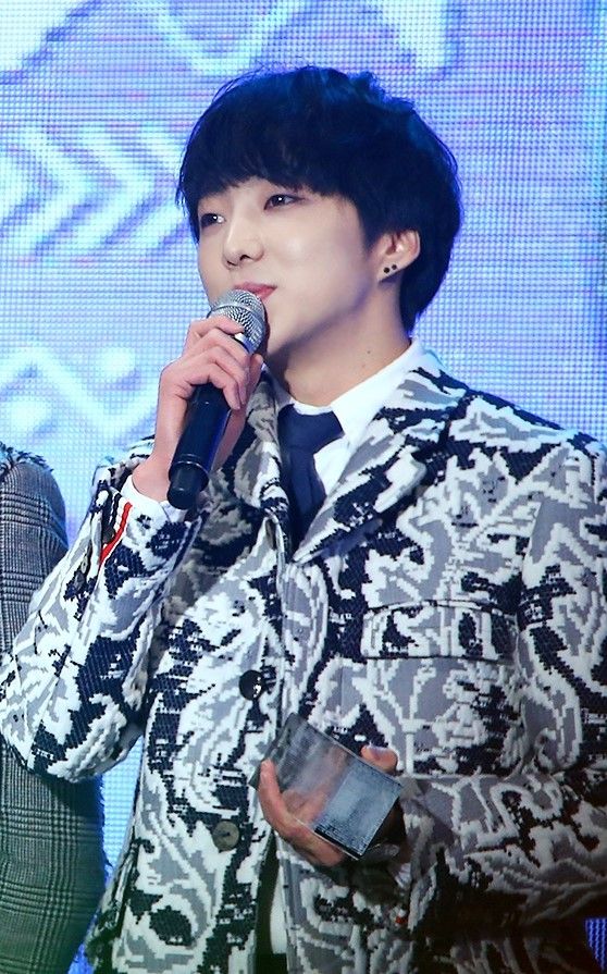 Kang Seung-yoon