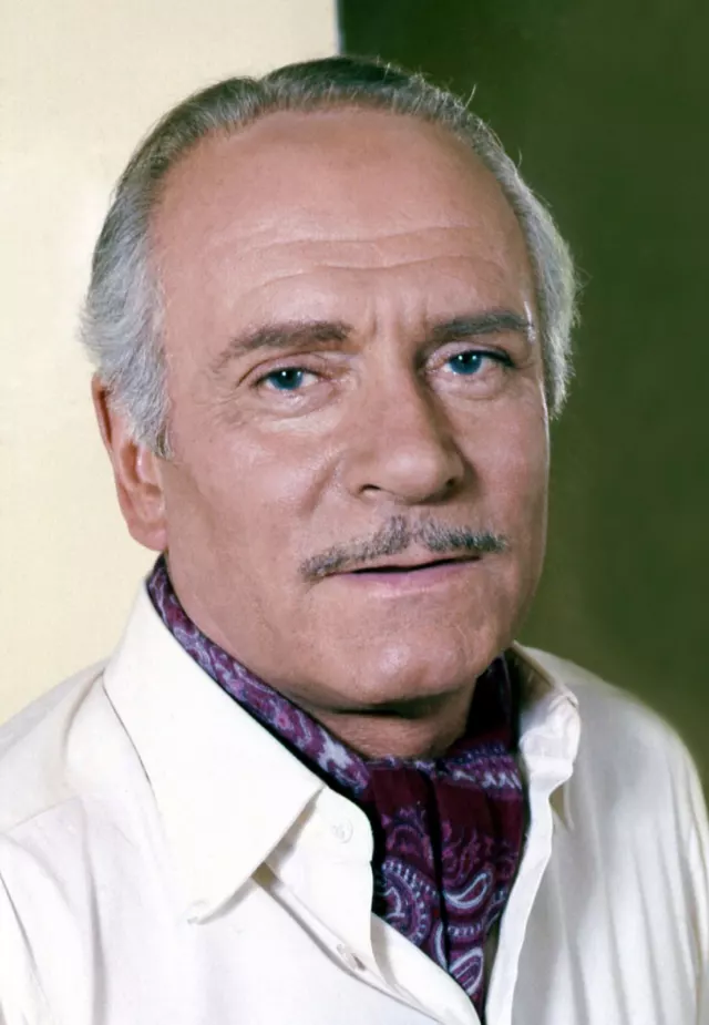 Laurence Olivier, British Actor and Director (1907–1989) — Wiki of Celebs