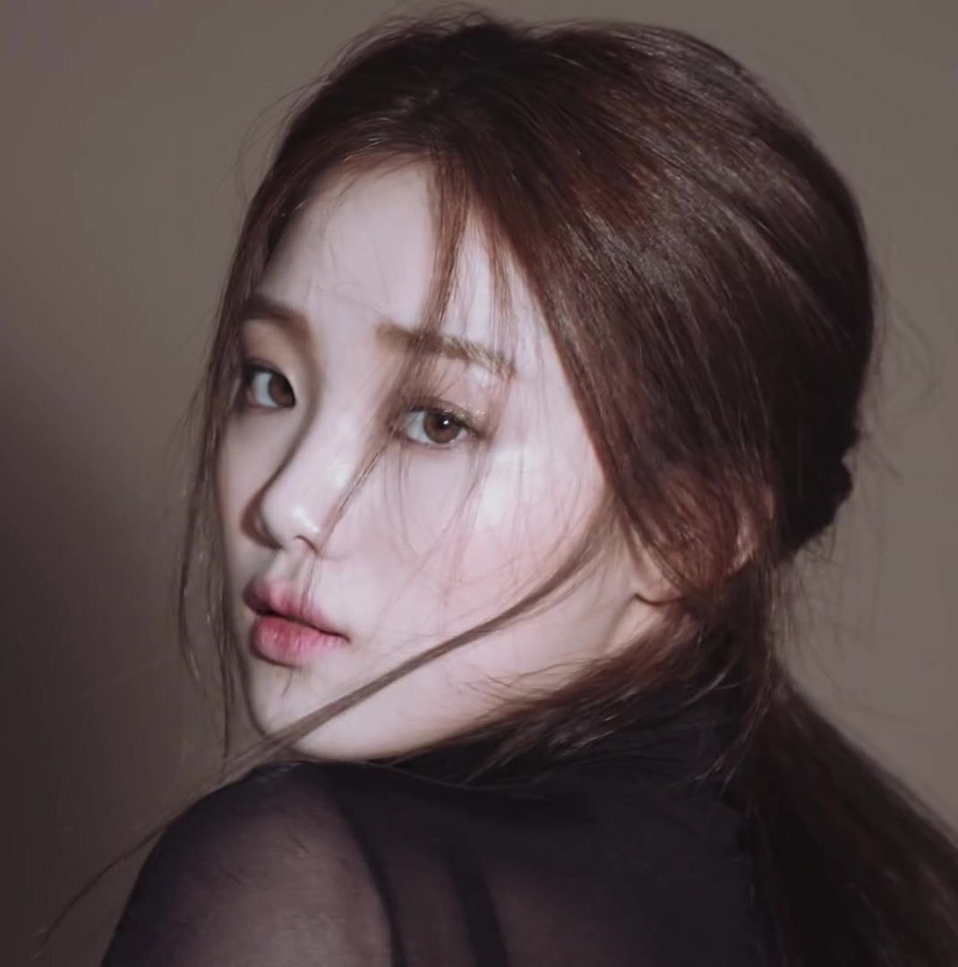 Lee Sung-kyoung