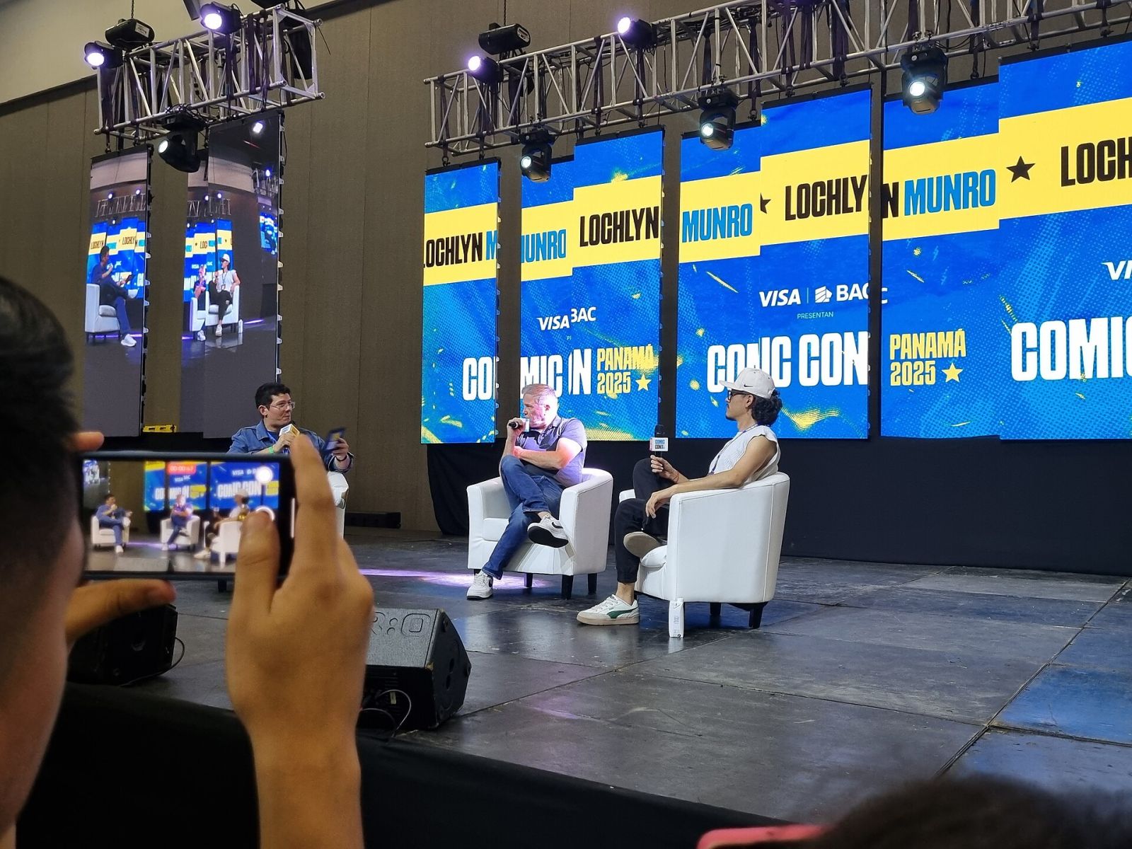 Lochlyn Munro
