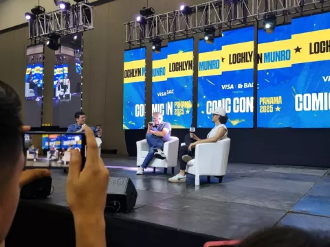 Lochlyn Munro
