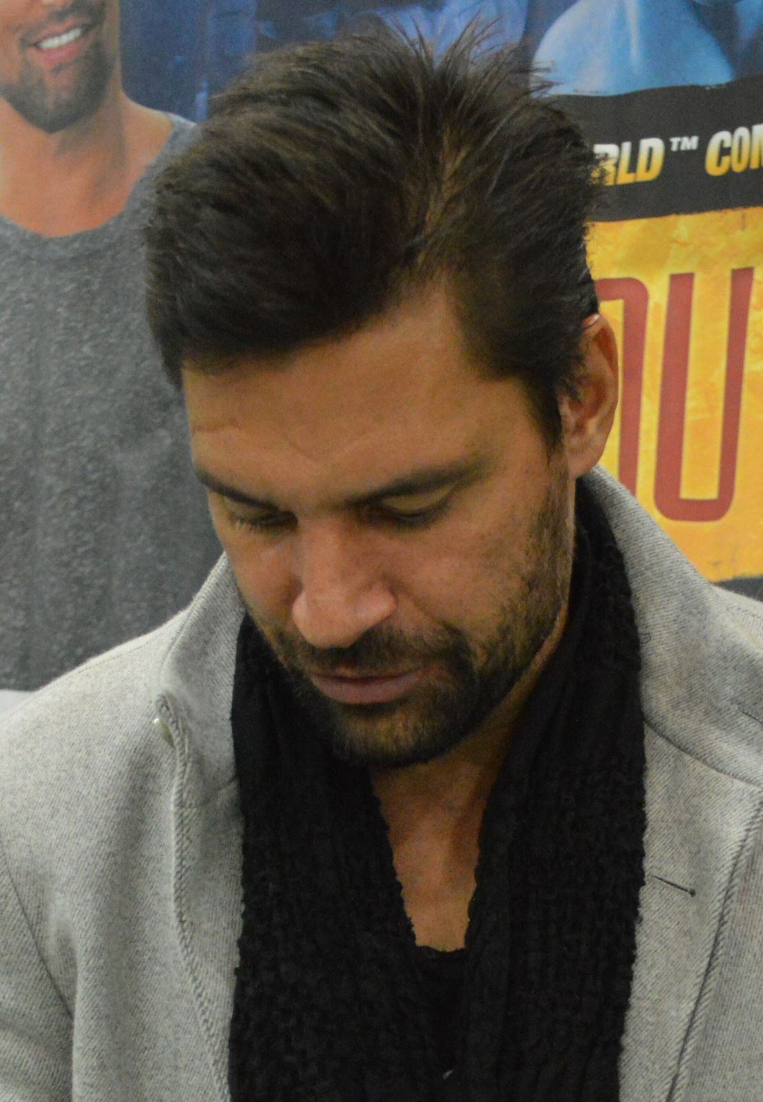 Manu Bennett