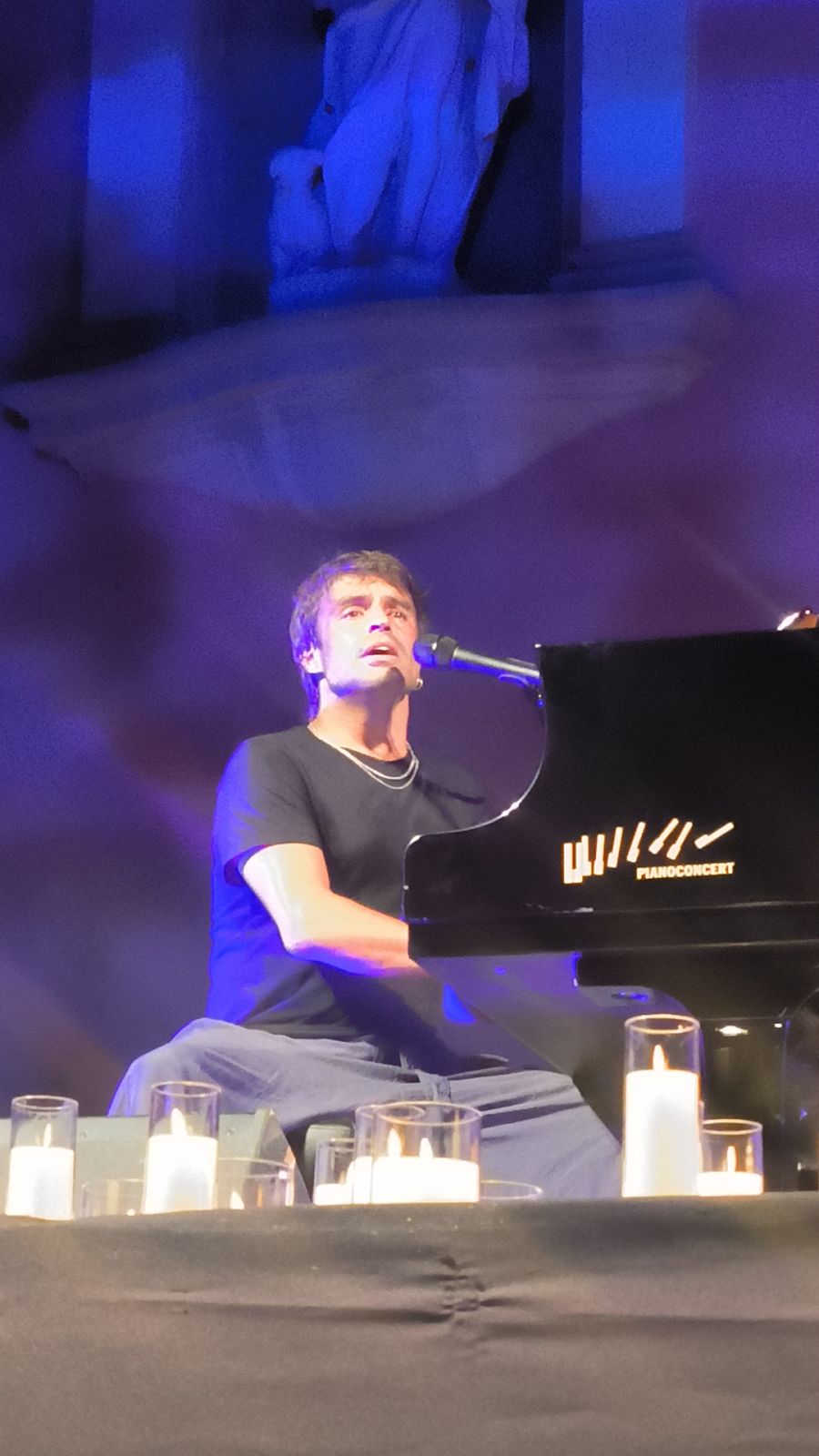 Manu Guix