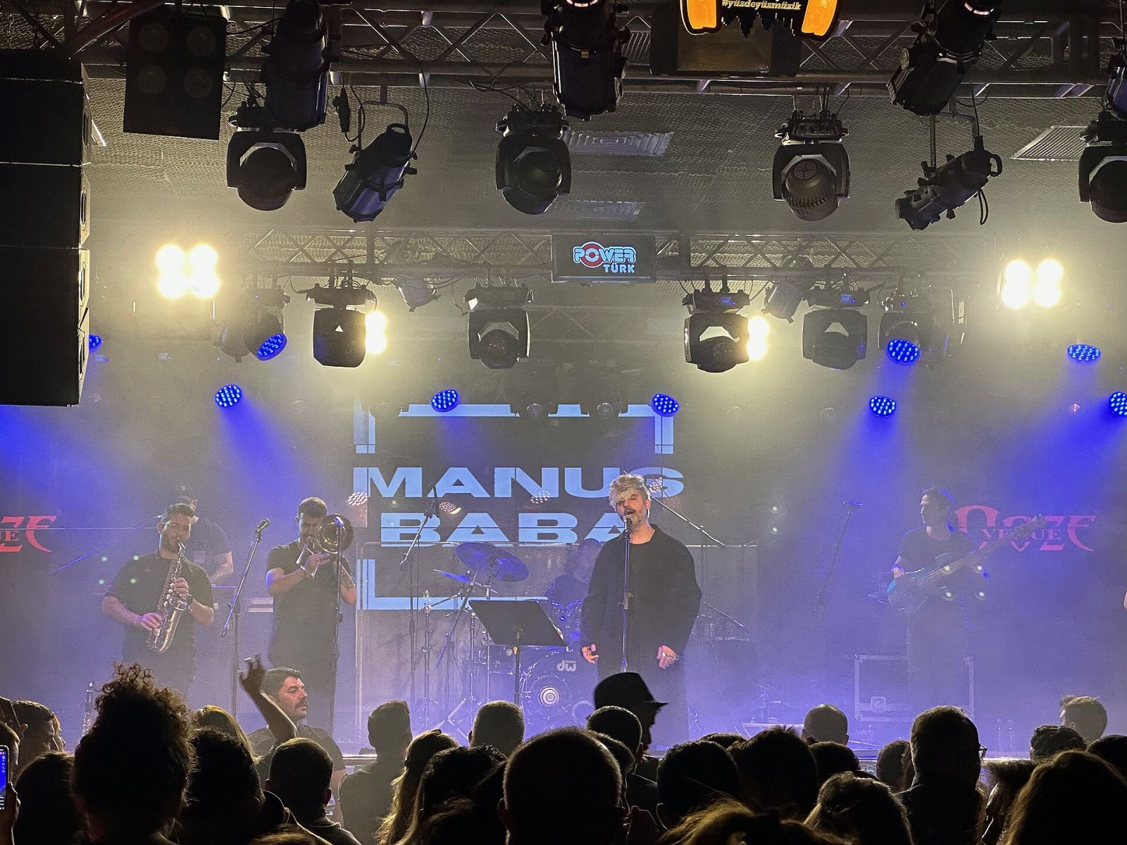 Manuş Baba