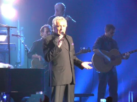 Michel Sardou