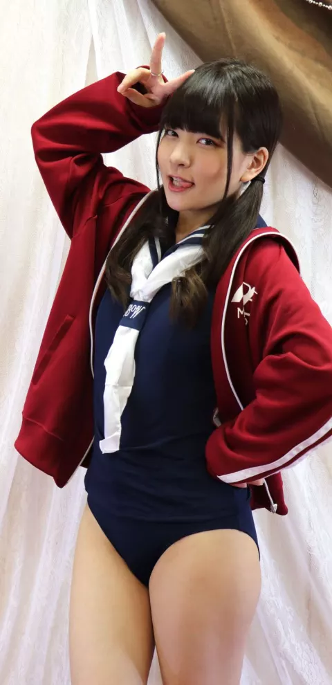 Mikako Abe