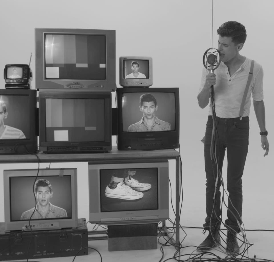 Mike Tompkins