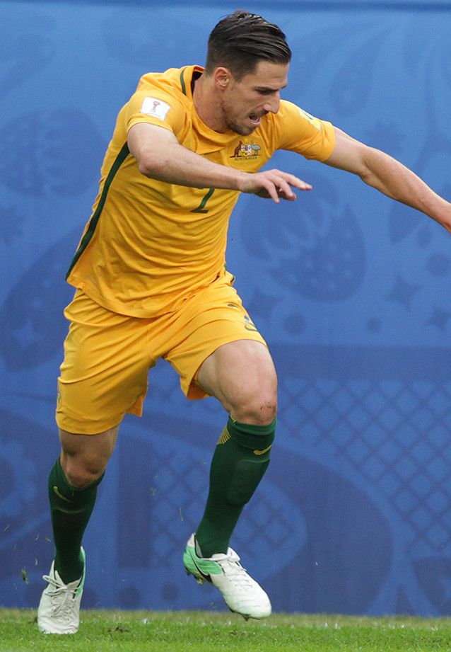 Miloš Degenek