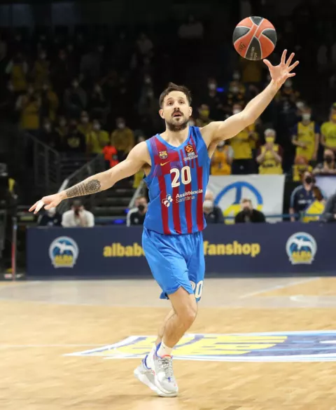 Nicolás Laprovittola