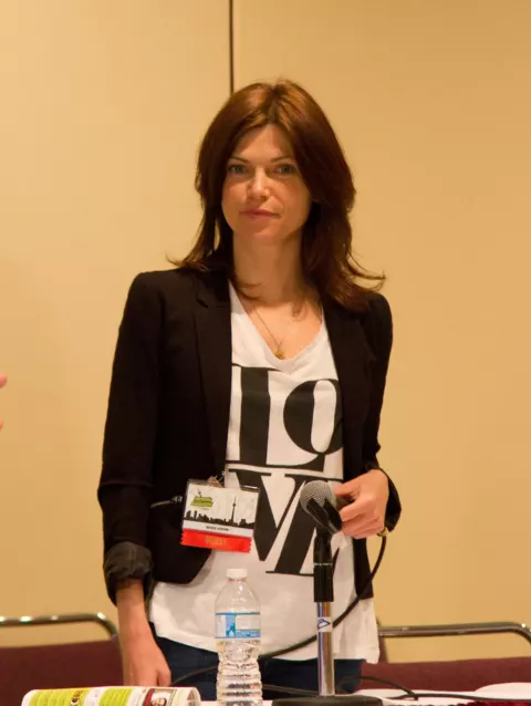 Nicole de Boer