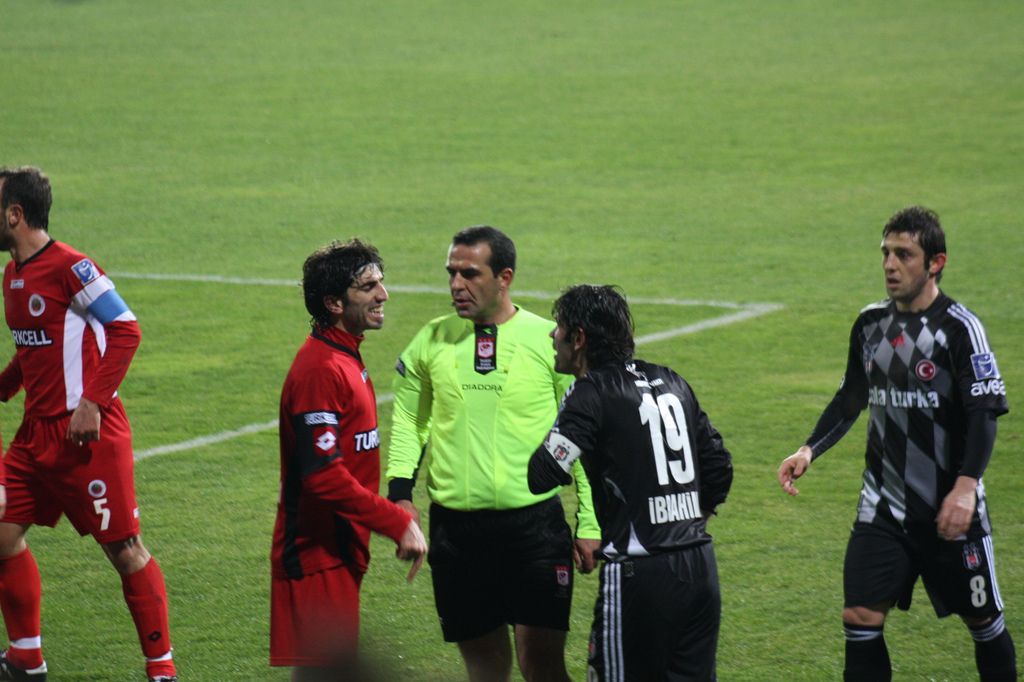 Nihat Kahveci