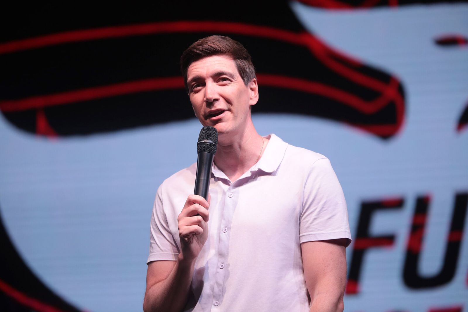 Oliver Phelps
