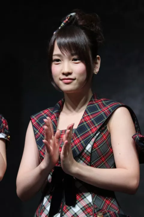 Rina Kawaei