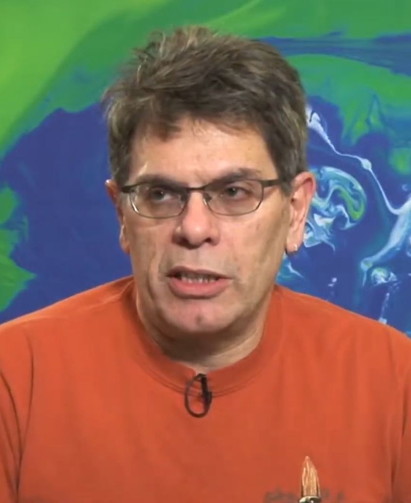 Roger Moreira