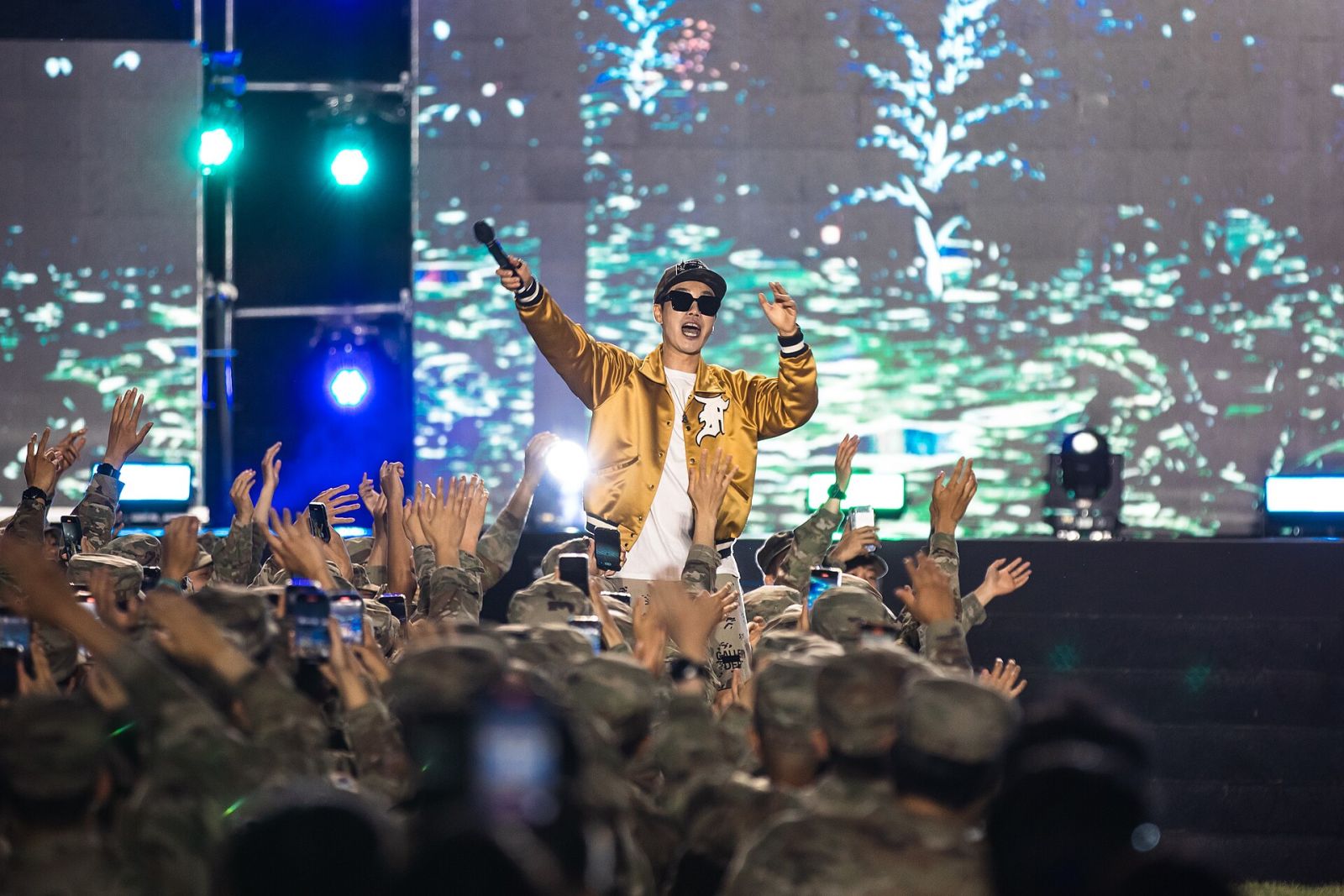 San E