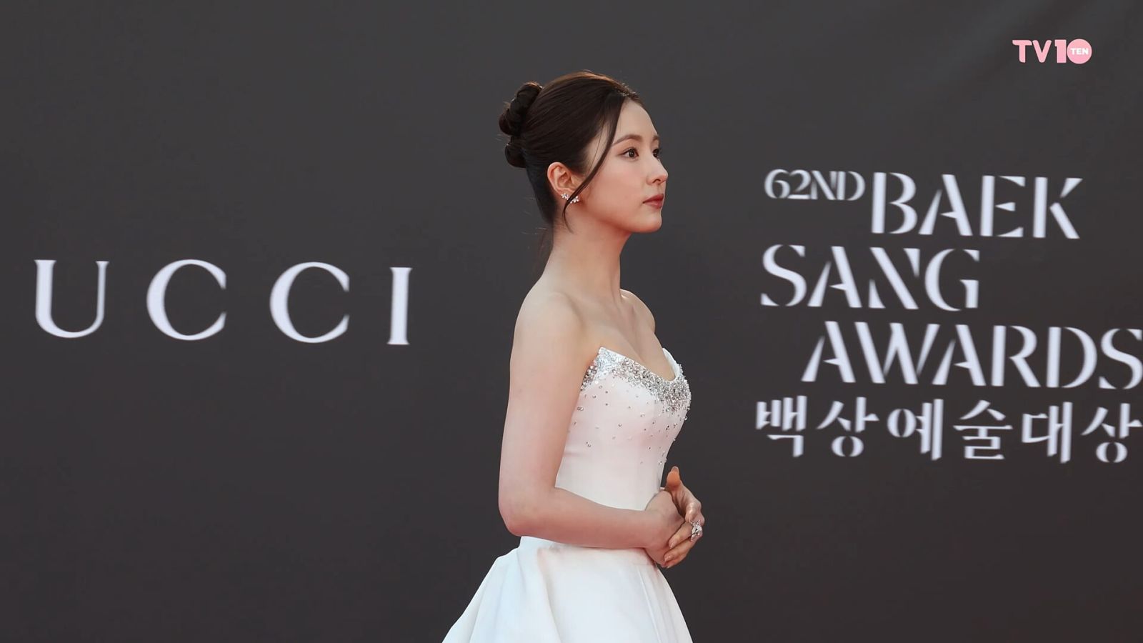 Shin Sae-kyeong