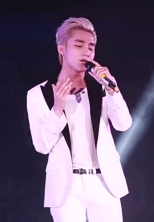 Sơn Tùng M-TP