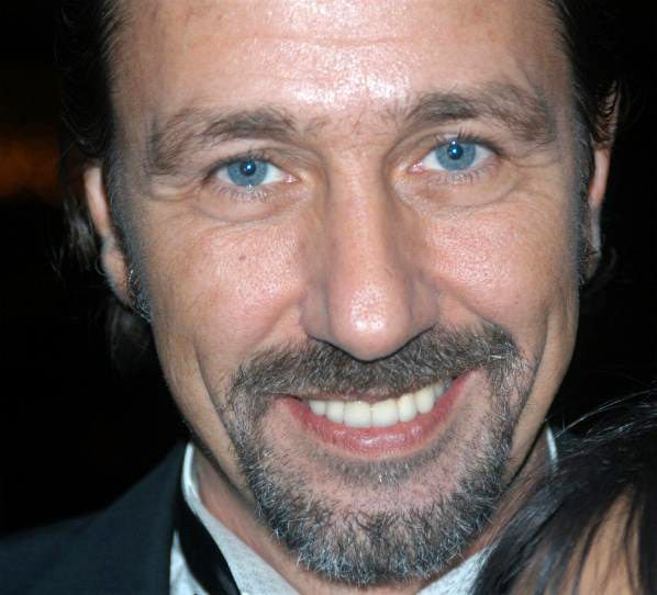 Steve Holmes