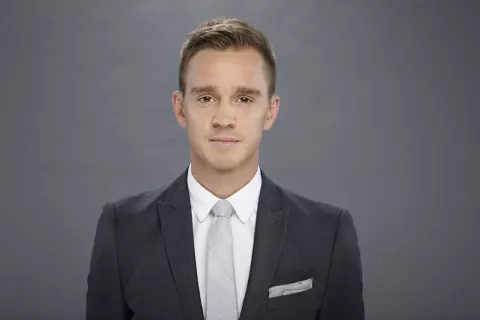 Stuart Holden