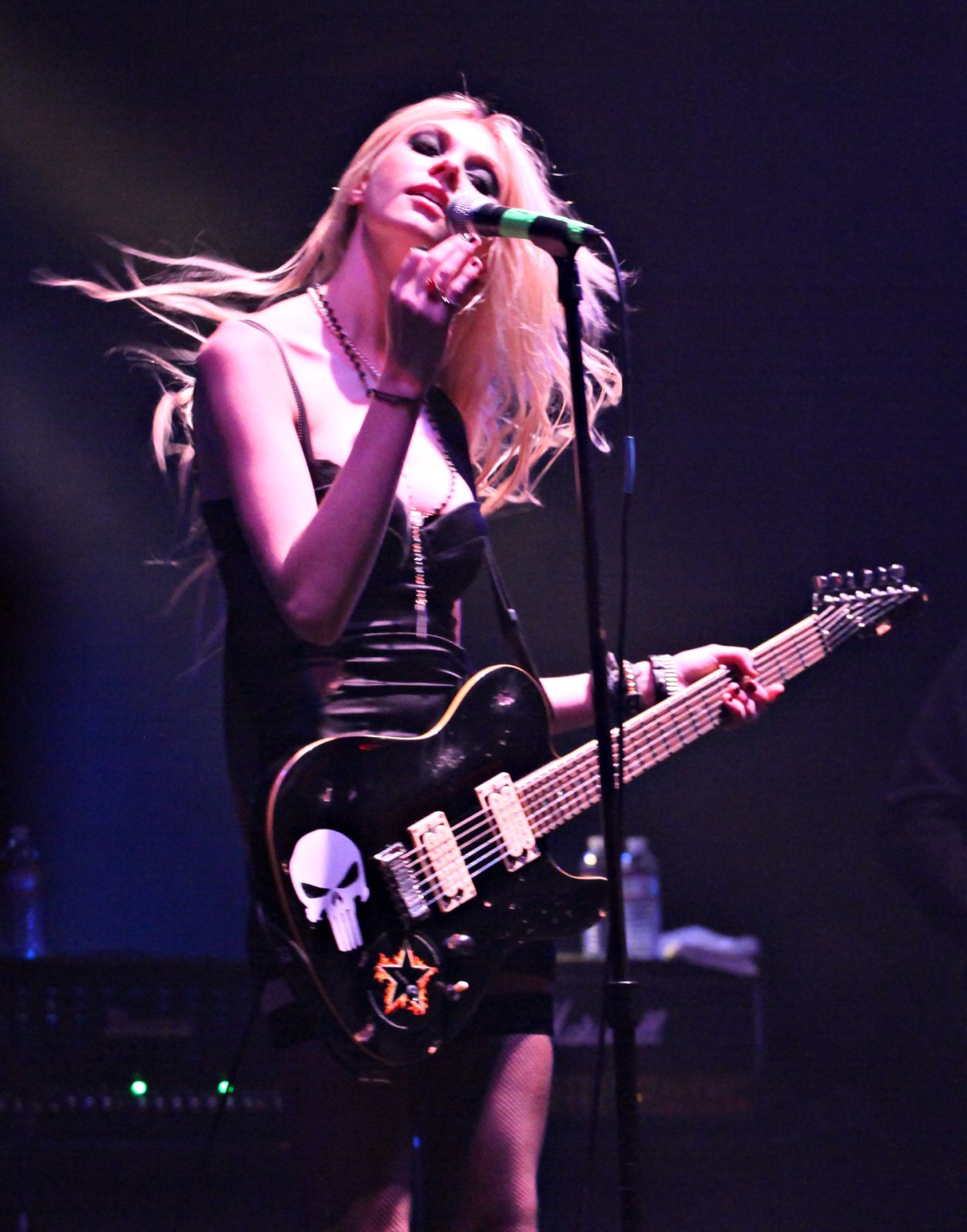 Taylor Momsen