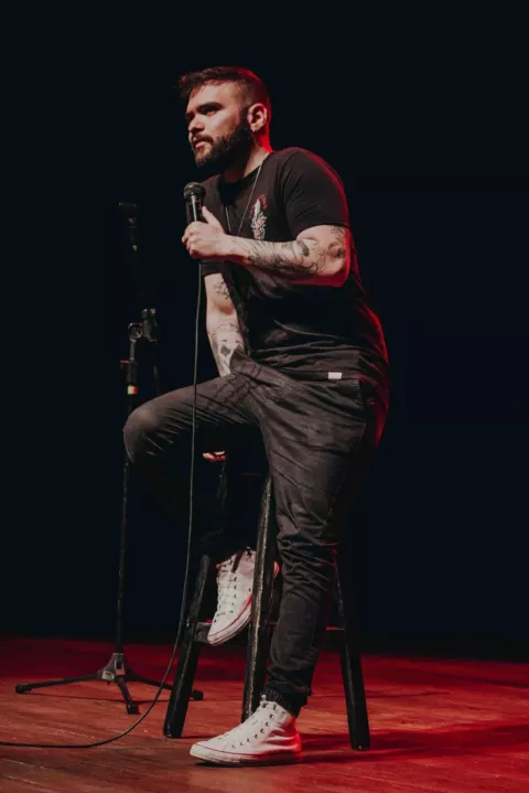 Tiago Santineli