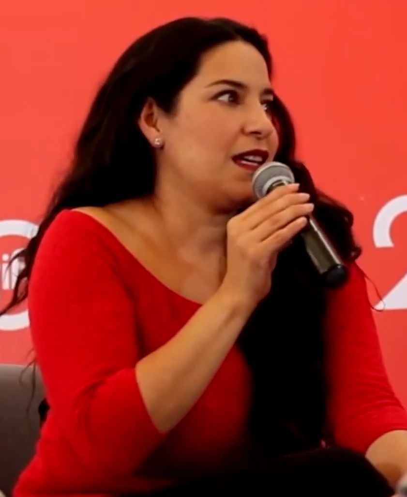 Tiaré Scanda