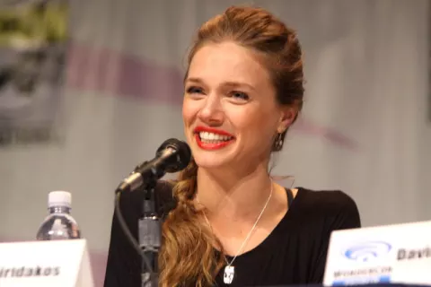 Tracy Spiridakos
