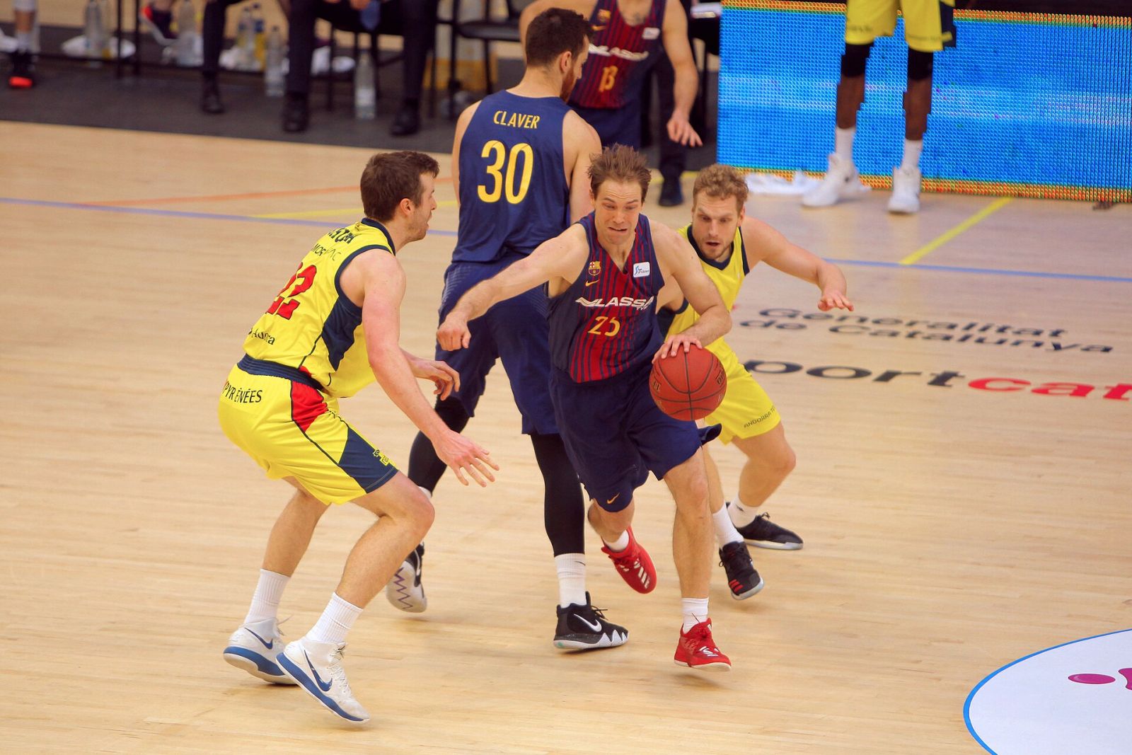 Víctor Claver