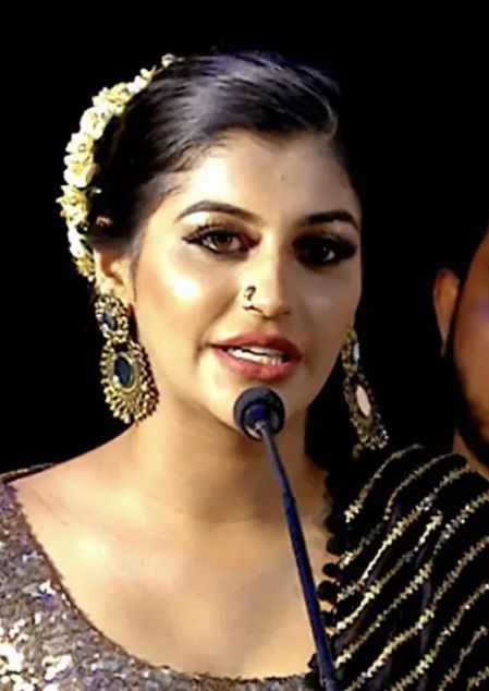 Yashika Aannand