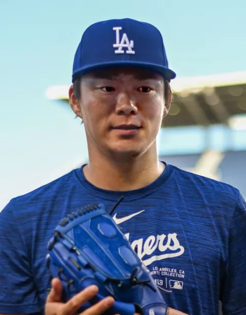 Yoshinobu Yamamoto